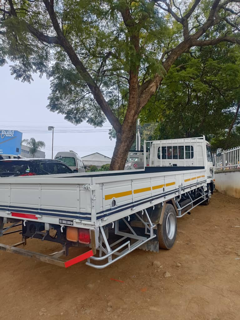 Unregistered Nissan UD Truck