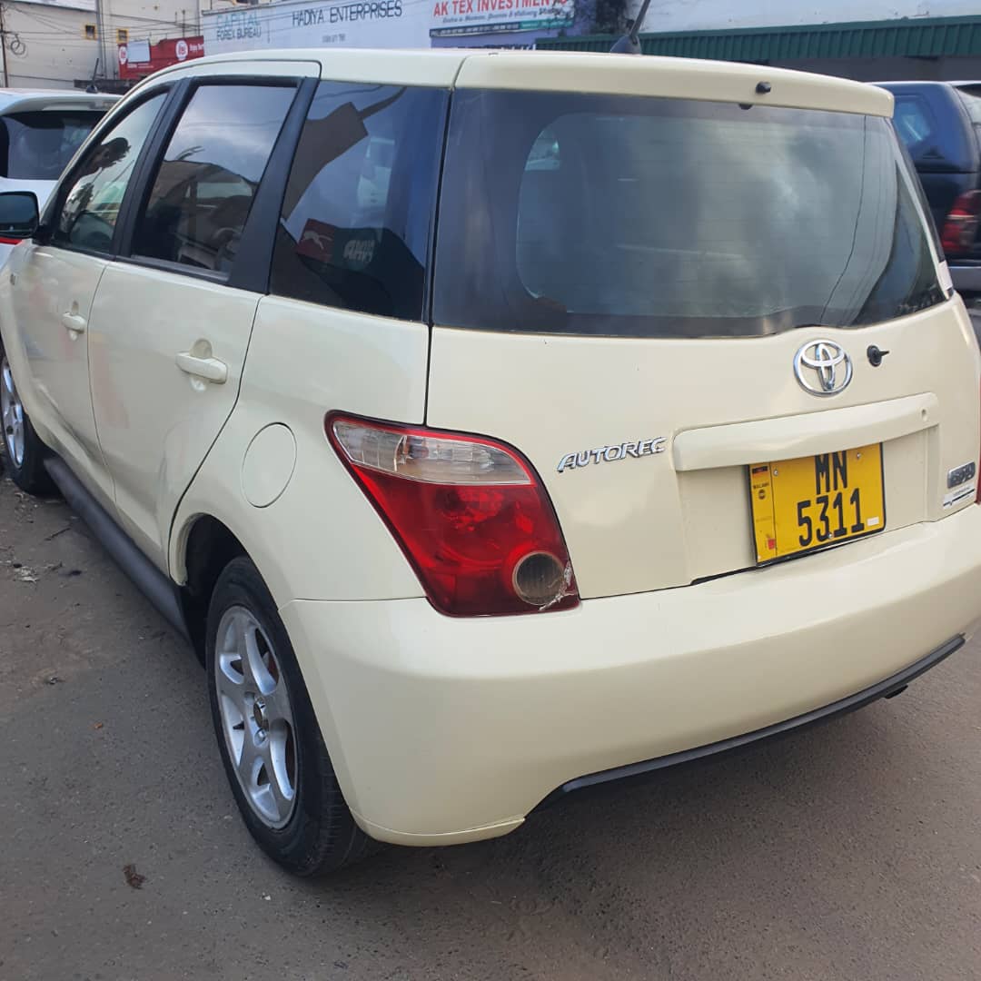 Registered Toyota Ist