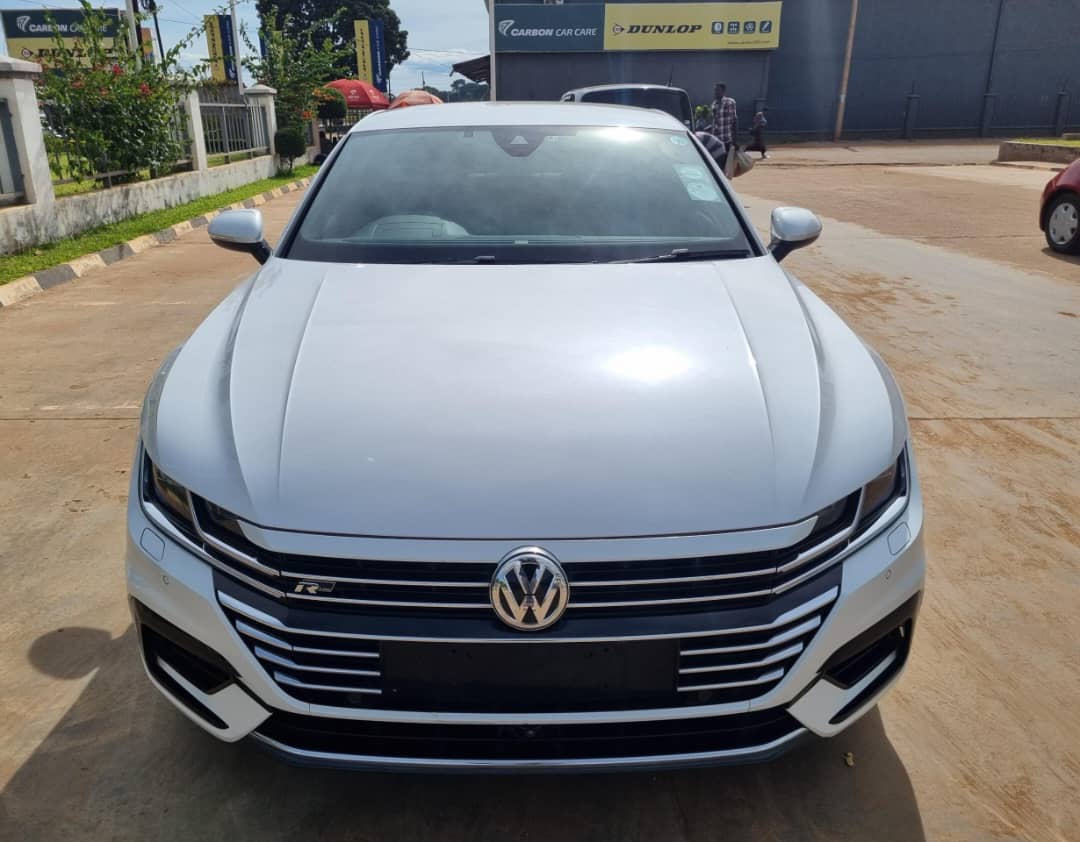 VW Arteon R-Line 