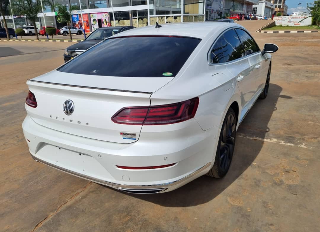 VW Arteon R-Line 
