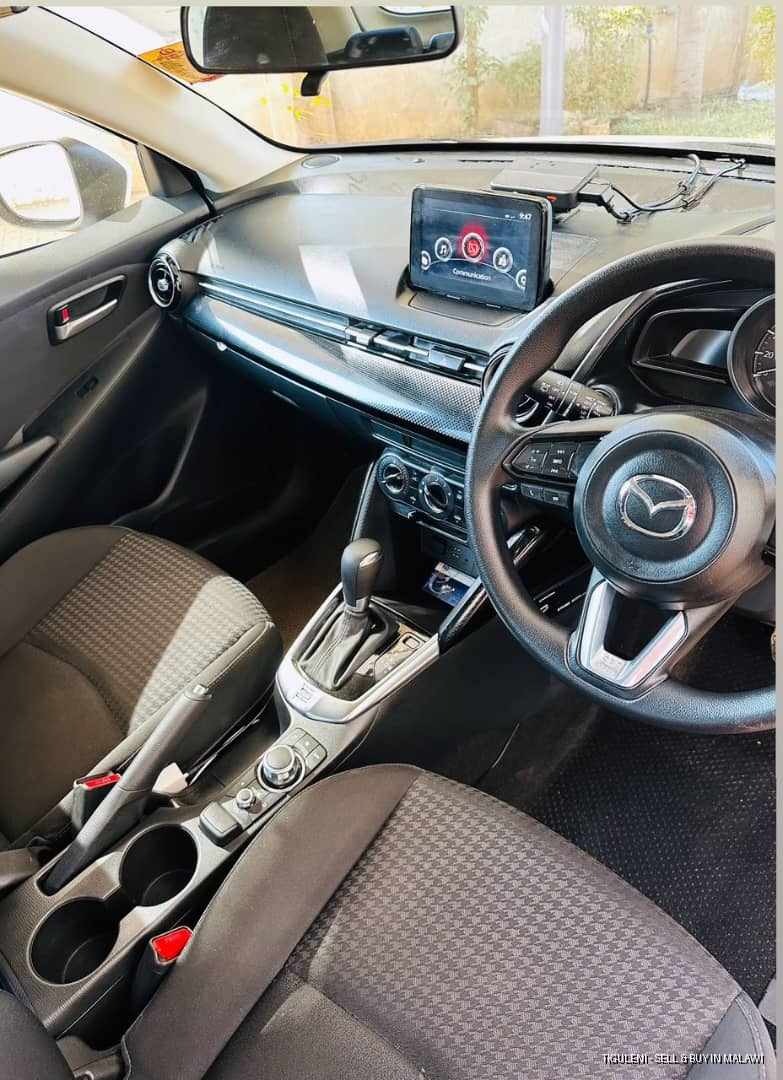 Unregistered Mazda Demio New Shape