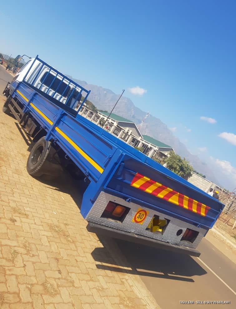 Registered Mitsubishi Fuso Fighter 5 Tonner