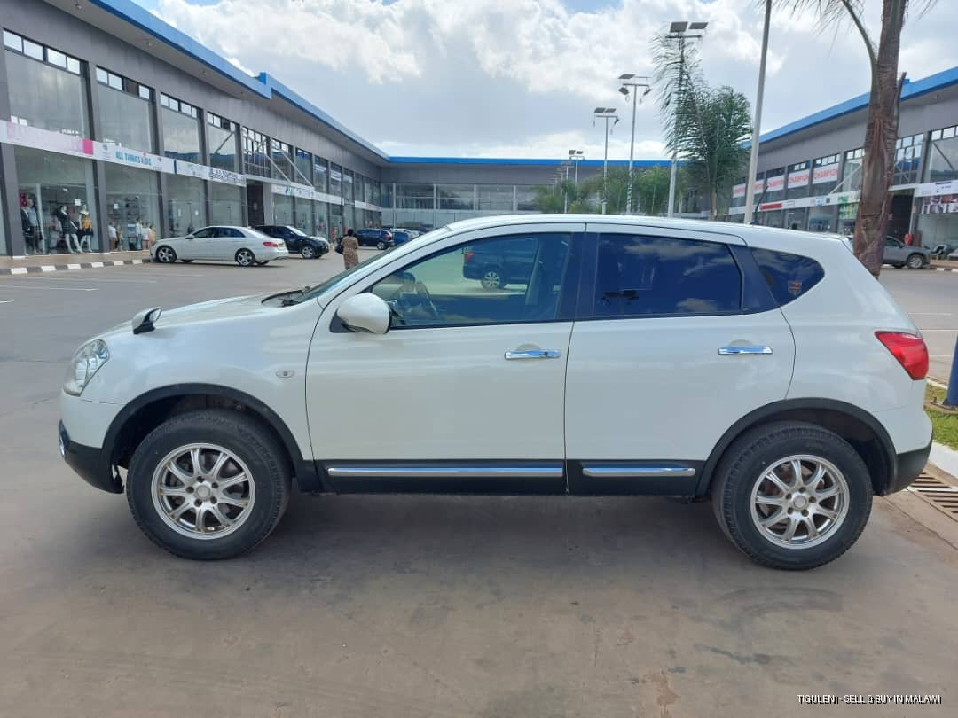 Registered Nissan Dualis