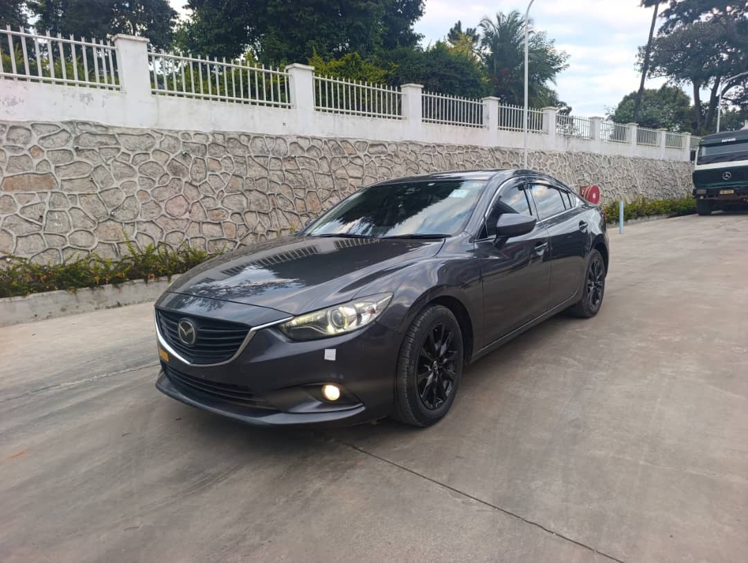 Unregistered Mazda Atenza
