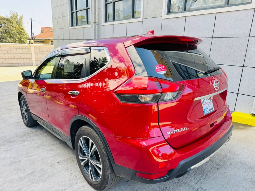 Unregistered Nissan X-Trail